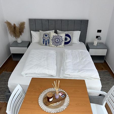 Vila Herta - Escape Durrës Esterno foto