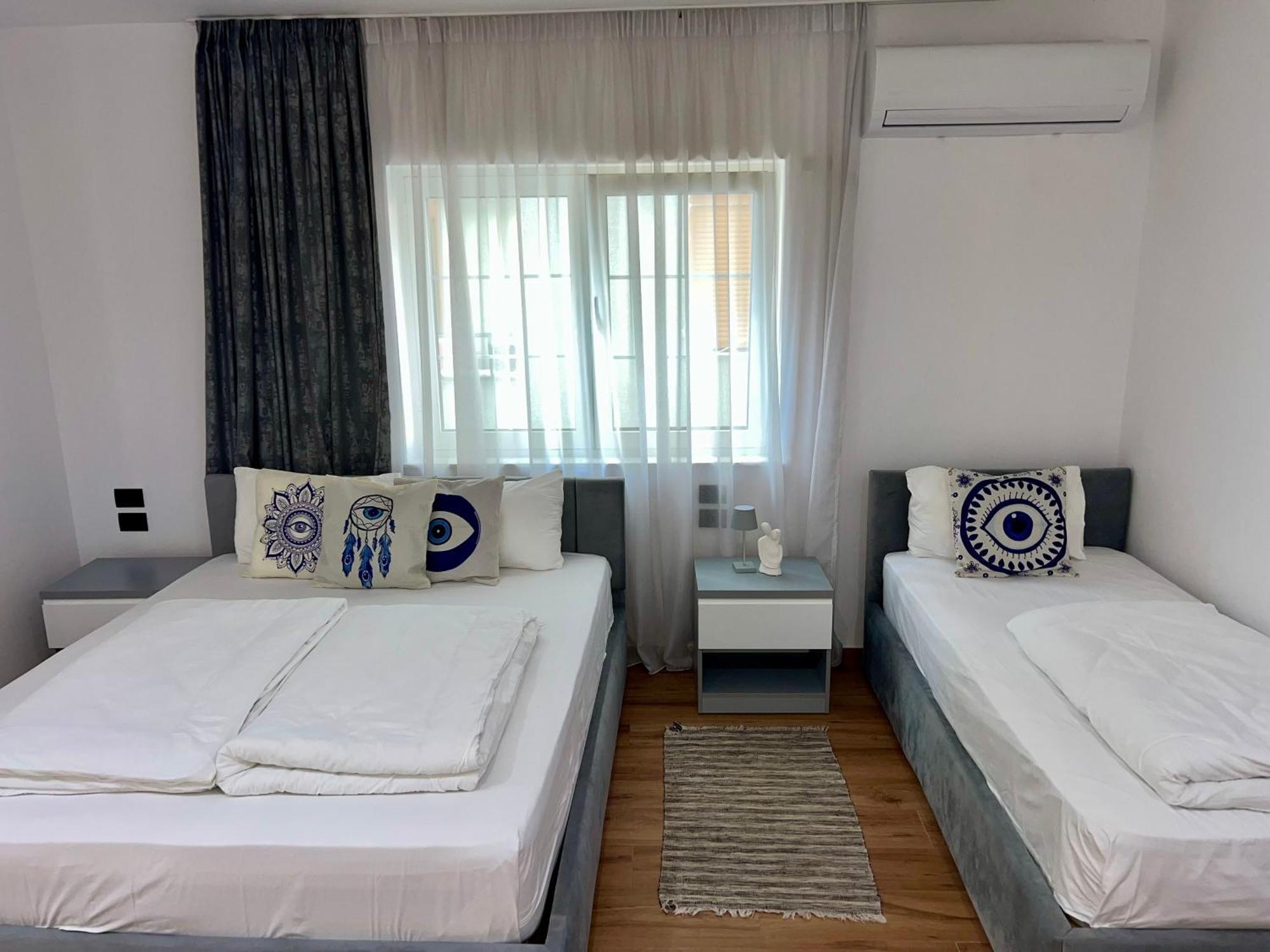 Vila Herta - Escape Durrës Esterno foto